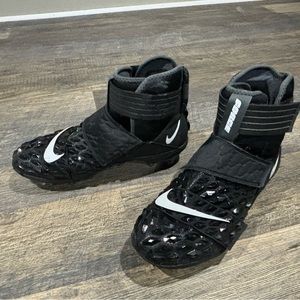 Nike Cleats Force Savage Elite 2